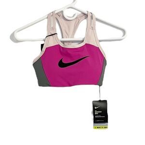 Nike Swoosh Logo Single Padded Medium Support Sports Bra Size XS NWT